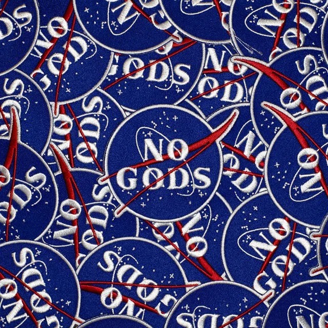 [流行] 貼布風潮回歸登場，幽默爆棚的反差聚焦點- Mean Folk