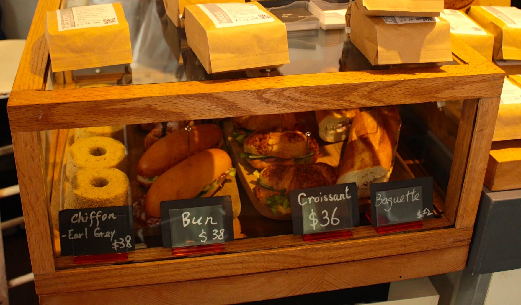 [飲食] 旅行，早餐