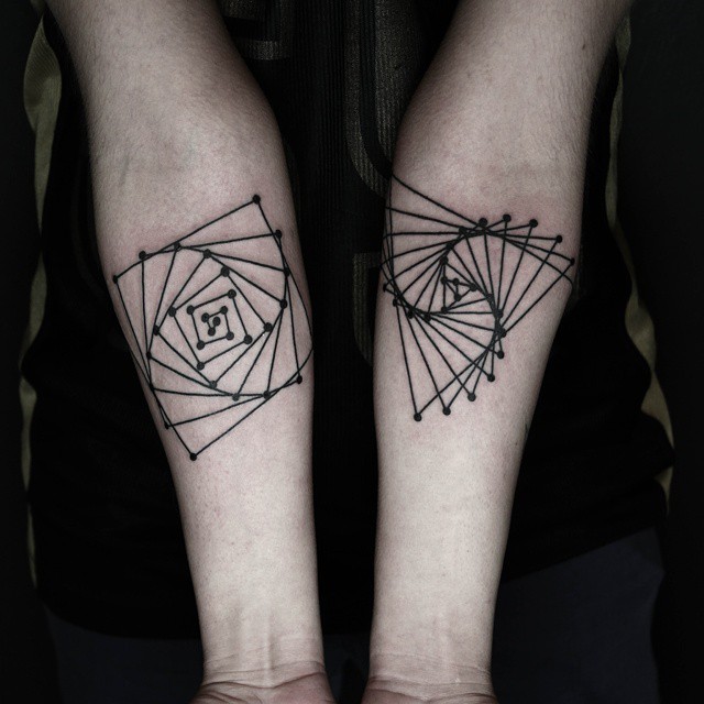 minimalist-geometric-tattoos-line-dot-okan-uckun-23.jpg