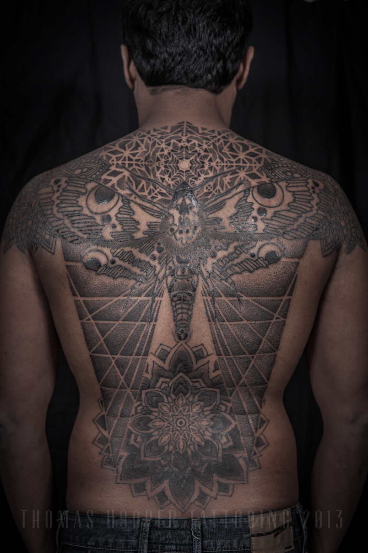 thomas-hooper-tattooing-renes-back-moth-and-geometric-mandala-tattoo_1.jpg