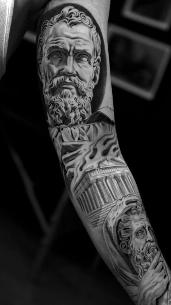 tattoo-sleeve-zeus-pantheon.jpg