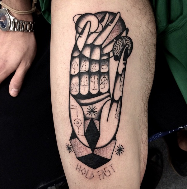 Luca-Font-Tattoo-Ink-InkObserver-Neotraditional-Surrealism-Geometric-Milan-Italy-Oink-Farm-8.png