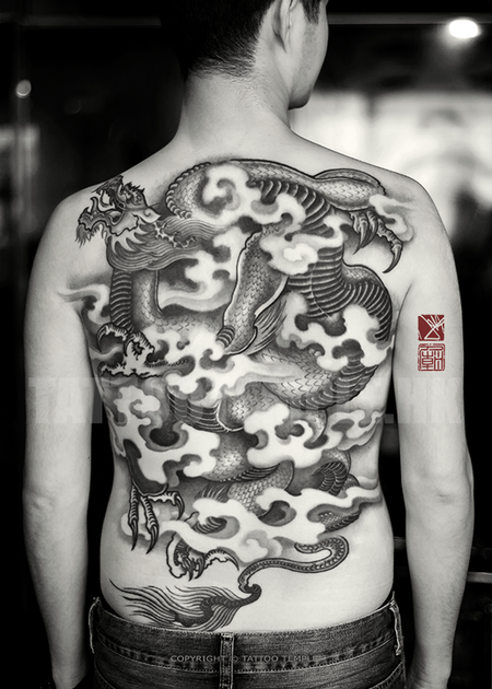 A-Changing-Of-Perspectives---Full-Back-Black-And-Gray-Asian-Dragon-Tattoo-Art---Joey-Pang---Tattoo-Temple-Hong-Kong.png