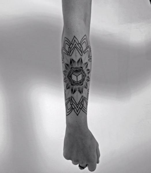 tattoo-dotwork-geometric-arm.jpg