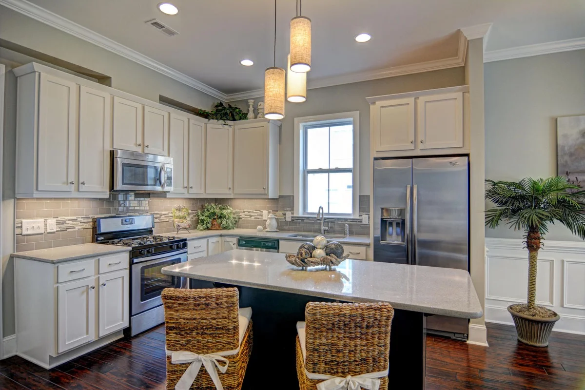 8838 New Forest Dr Wilmington-large-003-DSC 4765 6 7-1500x1000-72dpi.jpg