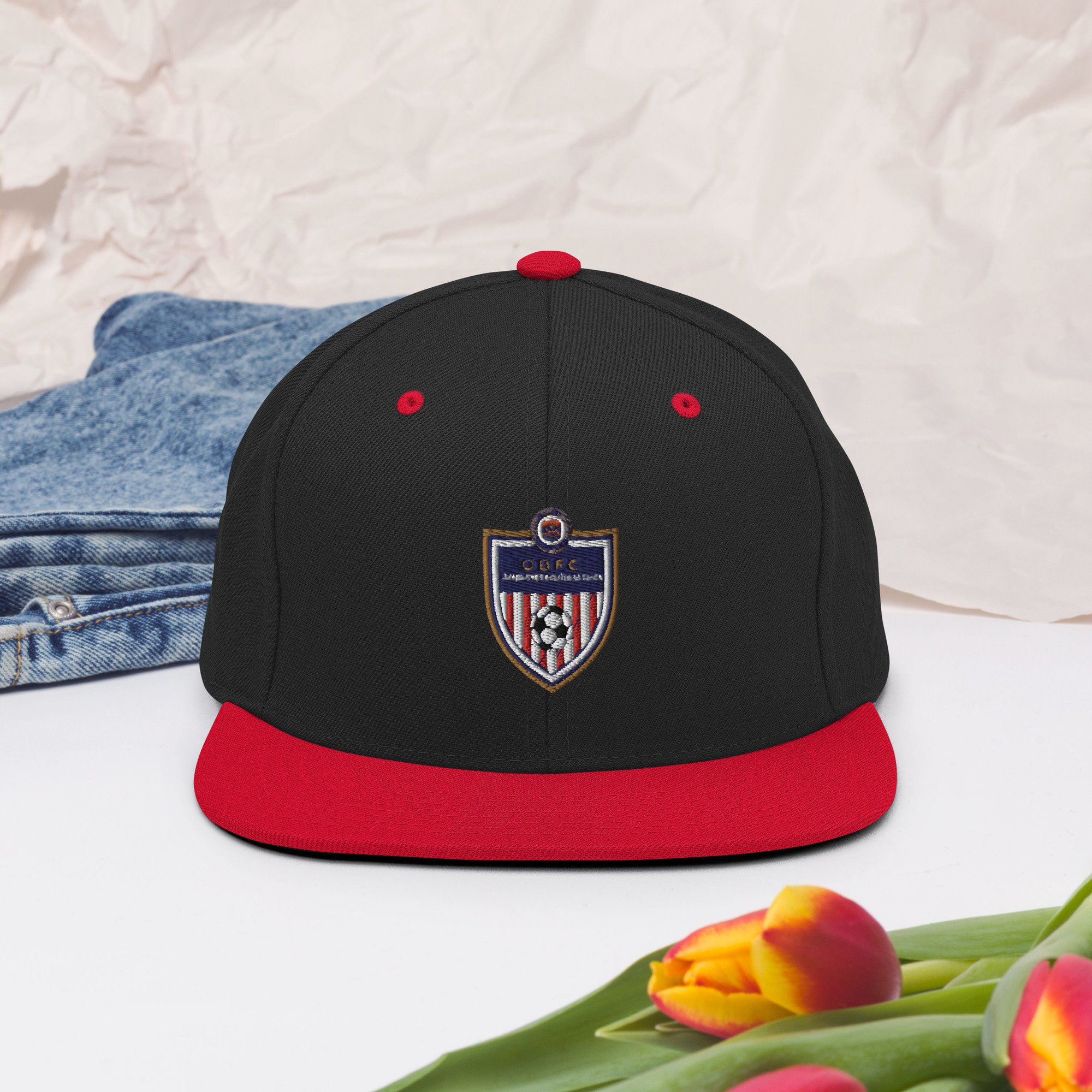 classic-snapback-black-red-front-2-63c8ee3318a88.jpg
