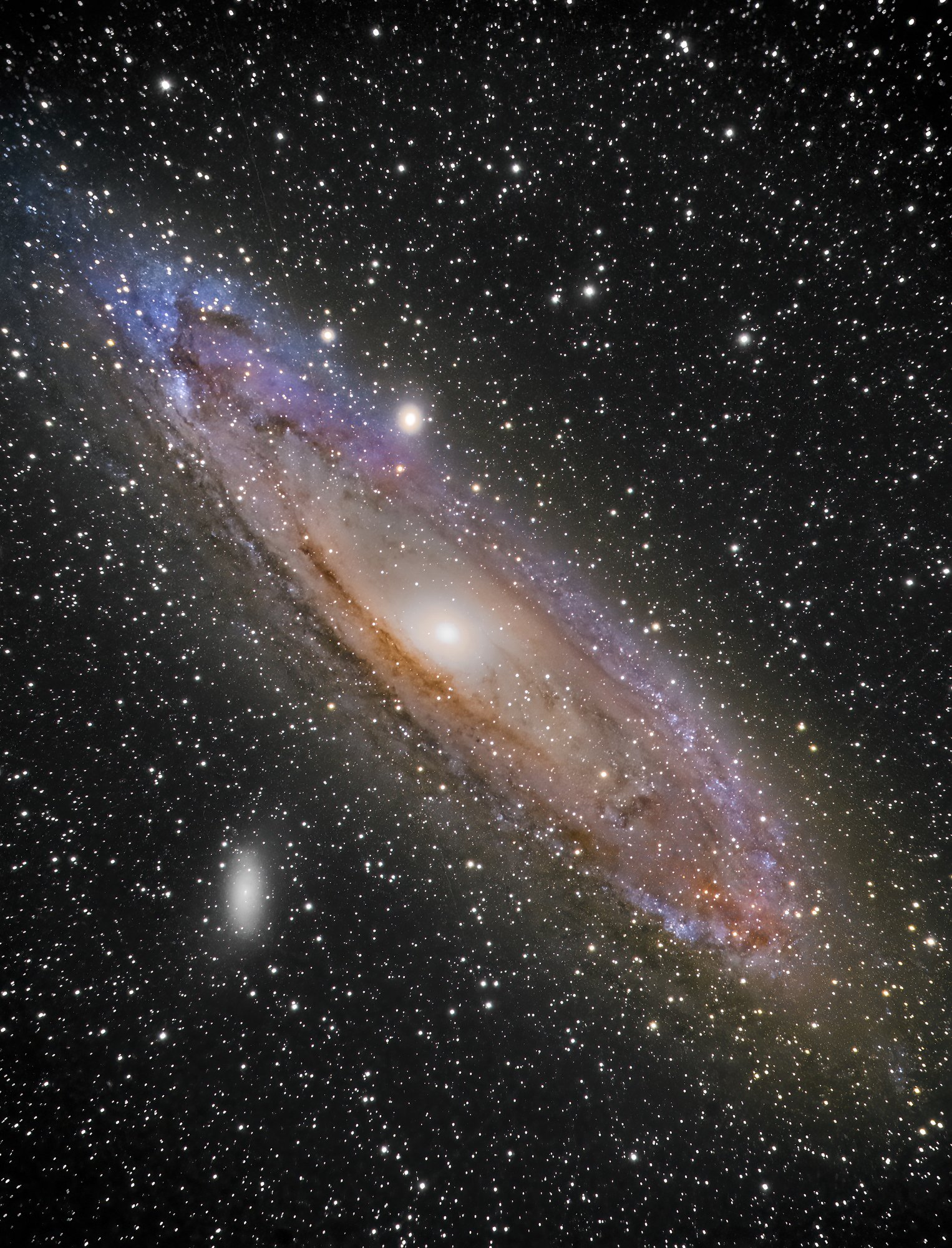  The Andromeda Galaxy, also known as M31. This galaxy is approximately 2.5 billion light years from Earth, and is approximately 150,000 light years in diameter. (William Optics GT71, Celestron AVX mount, ZWO ASI 1600MM camera.) 