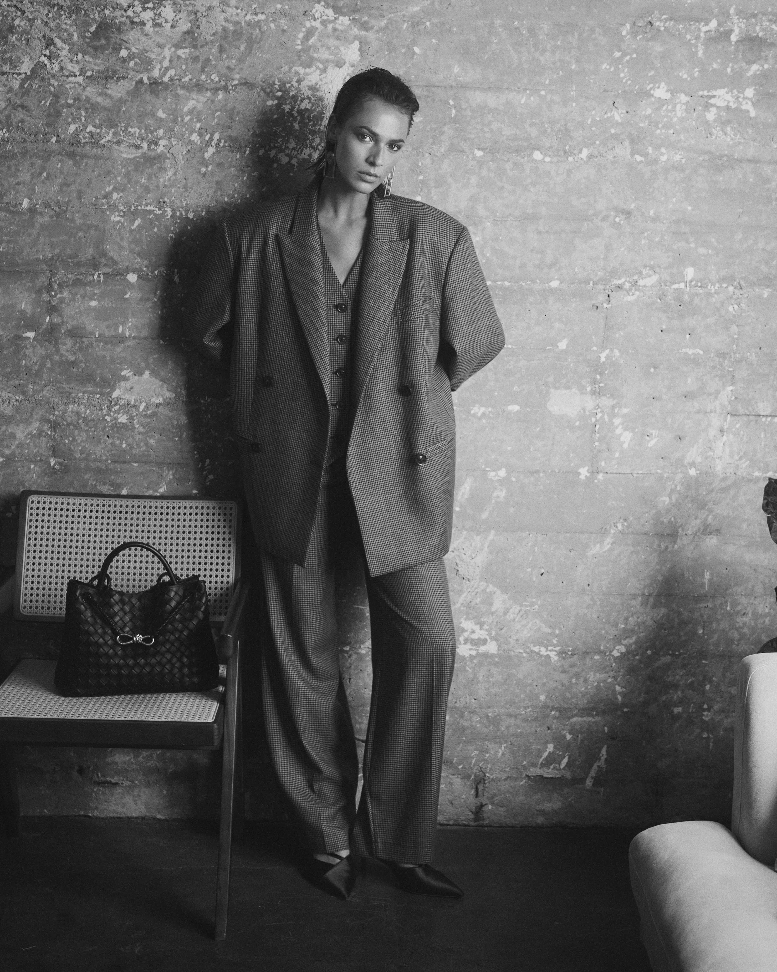 MARCELLE_SUITS_NUMERO_NL22171_BW.JPG