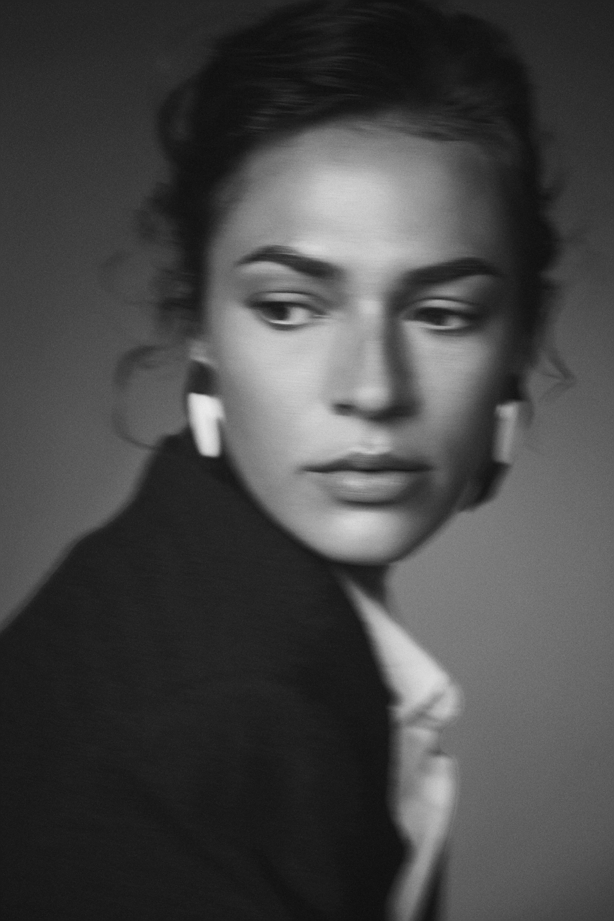 MARCELLE_SUITS_NUMERO_NL21377_BW.JPG