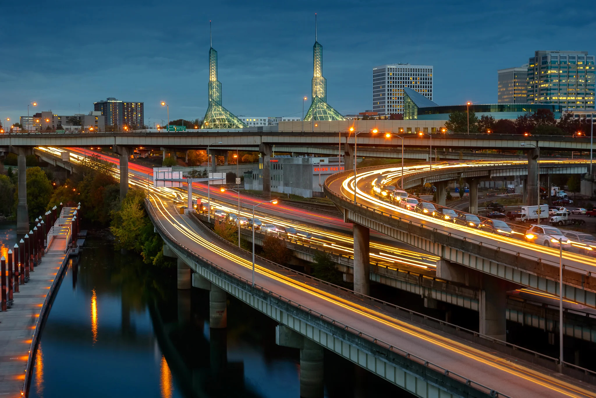 portland_burnside_bridge_twilight.jpg