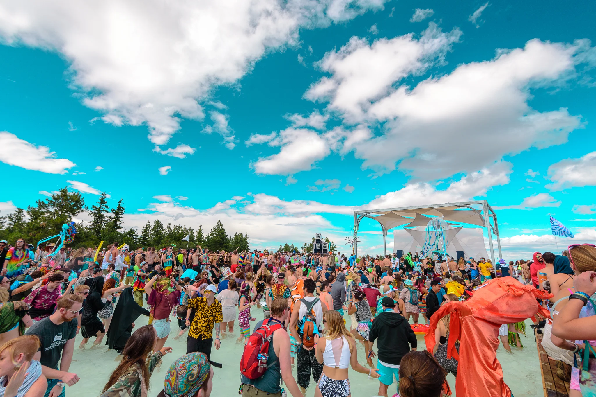 Louis The Child brought vibes like I hadn't experienced in some time. What The Festival. Dufur, OR.