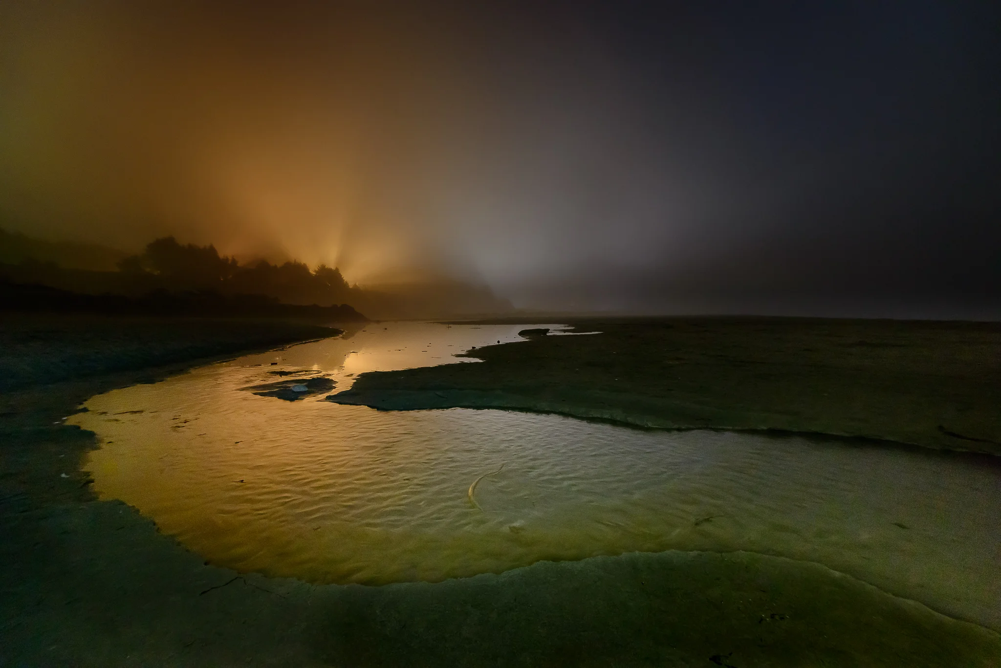 bastendorf_beach_fog_glow.jpg