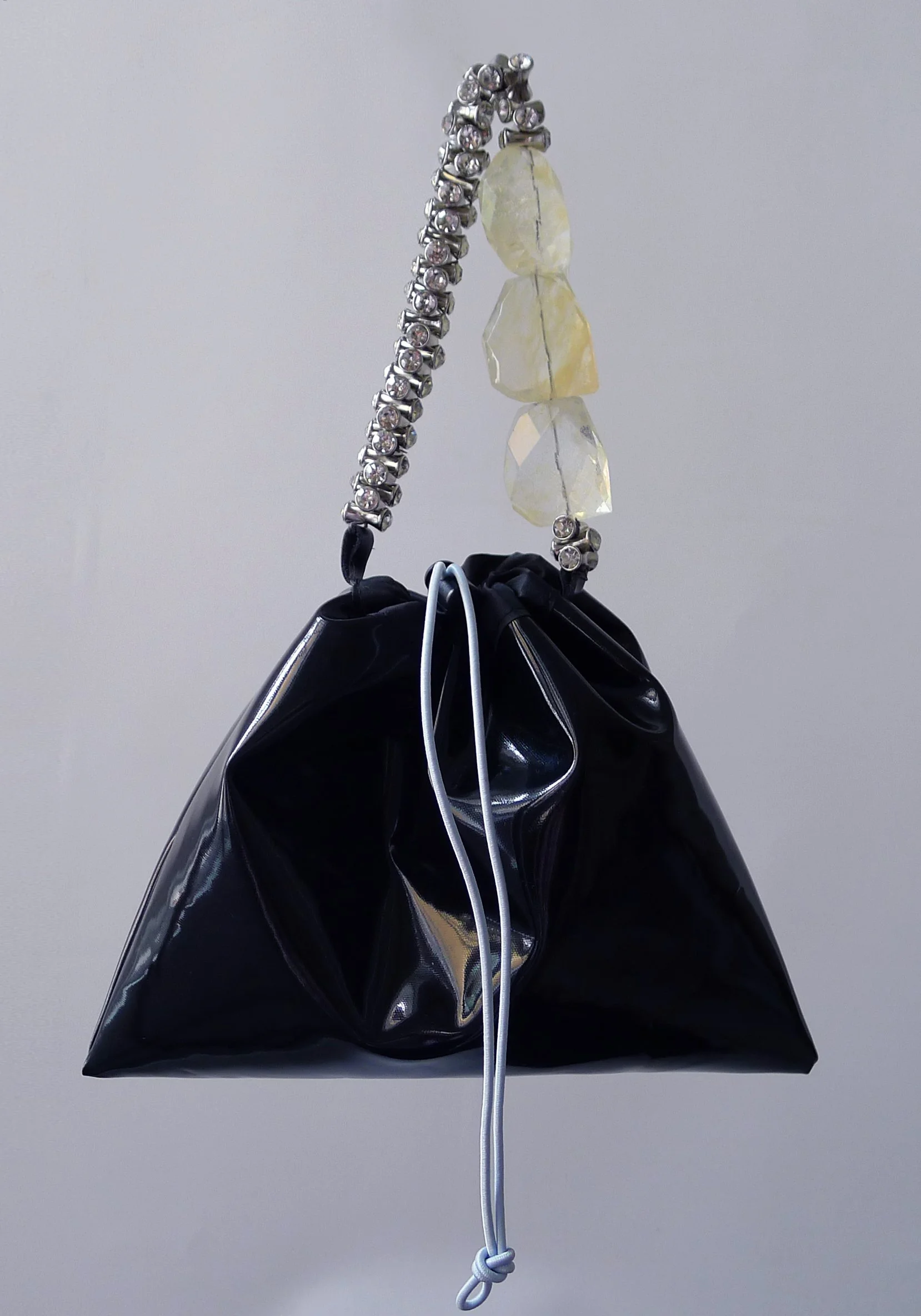 Mo Be Iconic bag .jpg