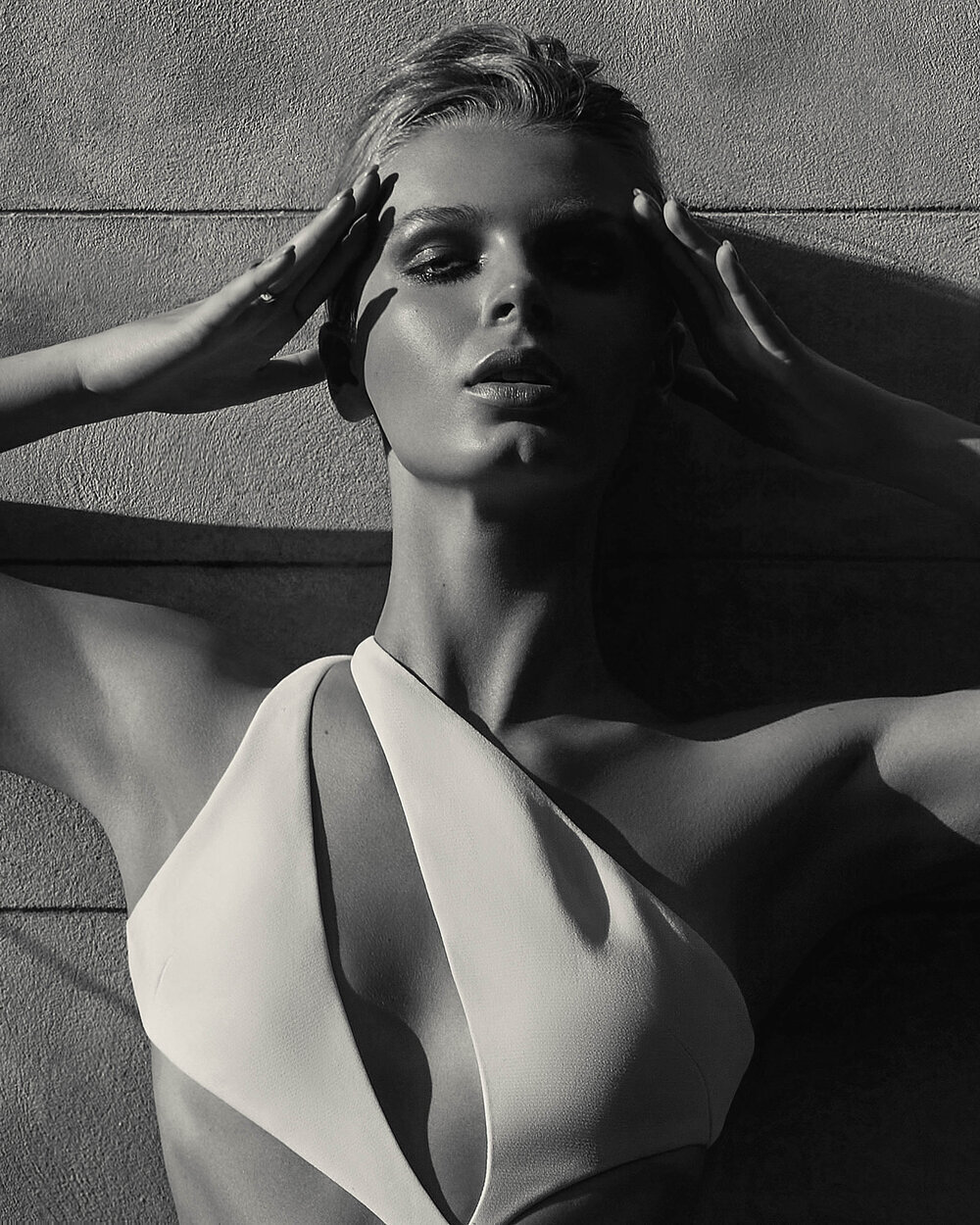 ISSUE_KYLIE+VONNAHME_LOOK7_0968_1.jpg