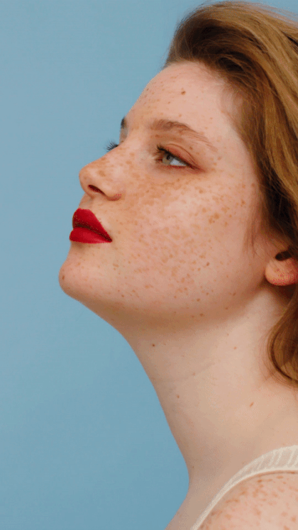 Amelia_lips_.gif