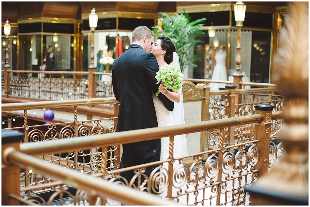 Hyatt-Regency-Arcade-Cleveland-Hotel-Wedding-Photography_0029-1024x684.jpg