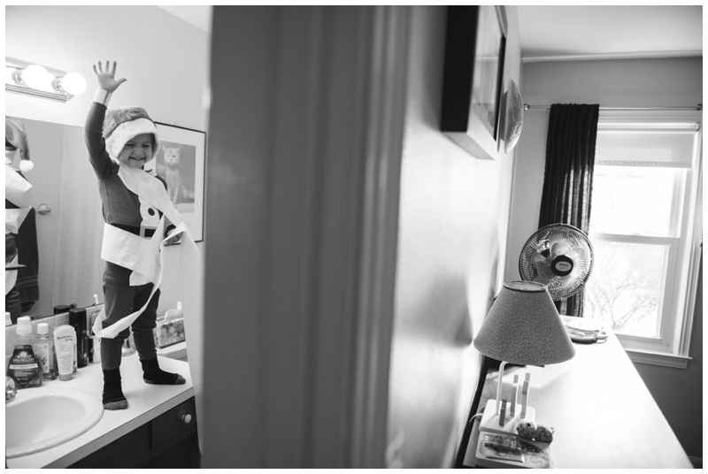Elf-on-the-Shelf-Cleveland-Photographer_0018.jpg