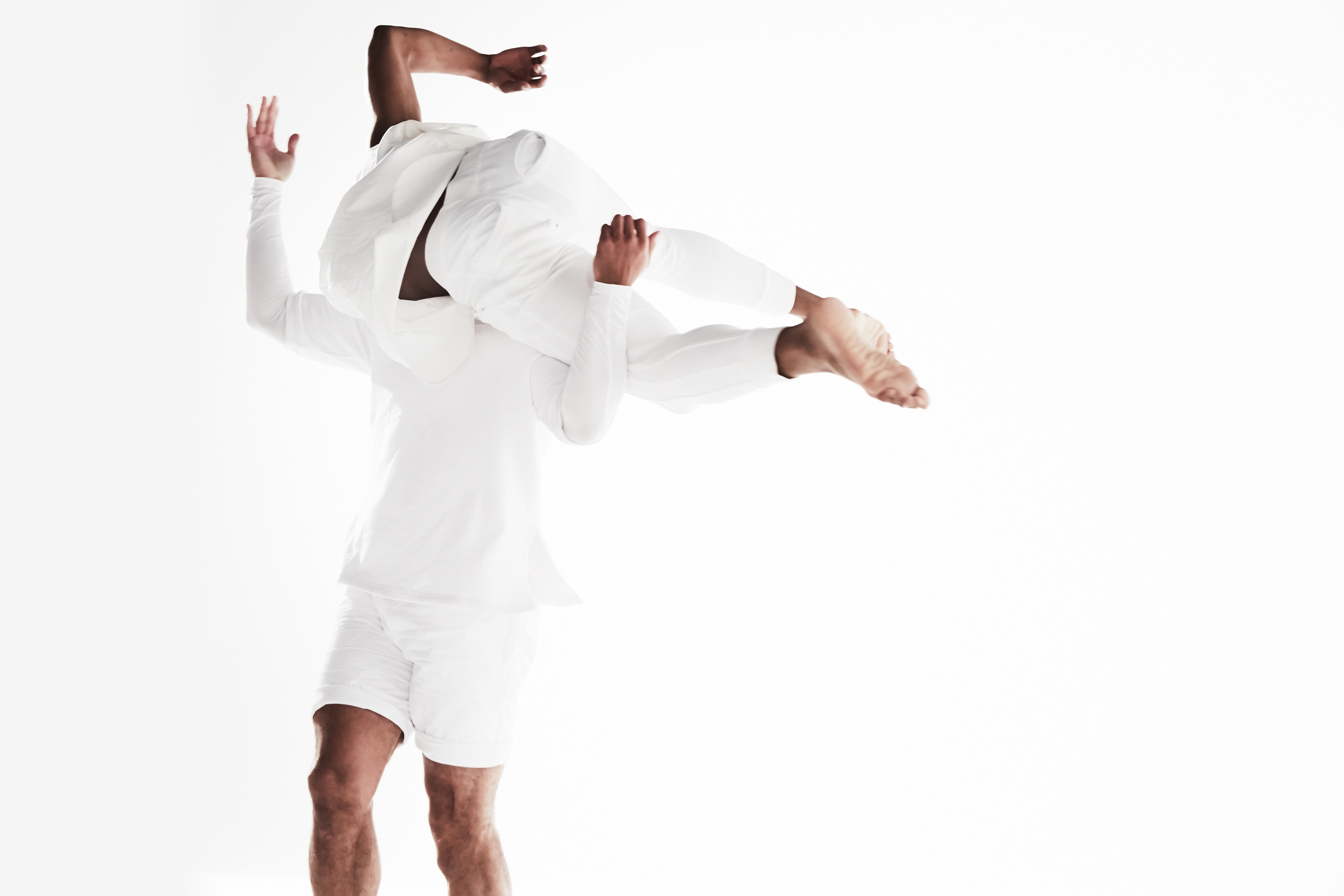 Bustdown_White_05_110215_-421.jpg