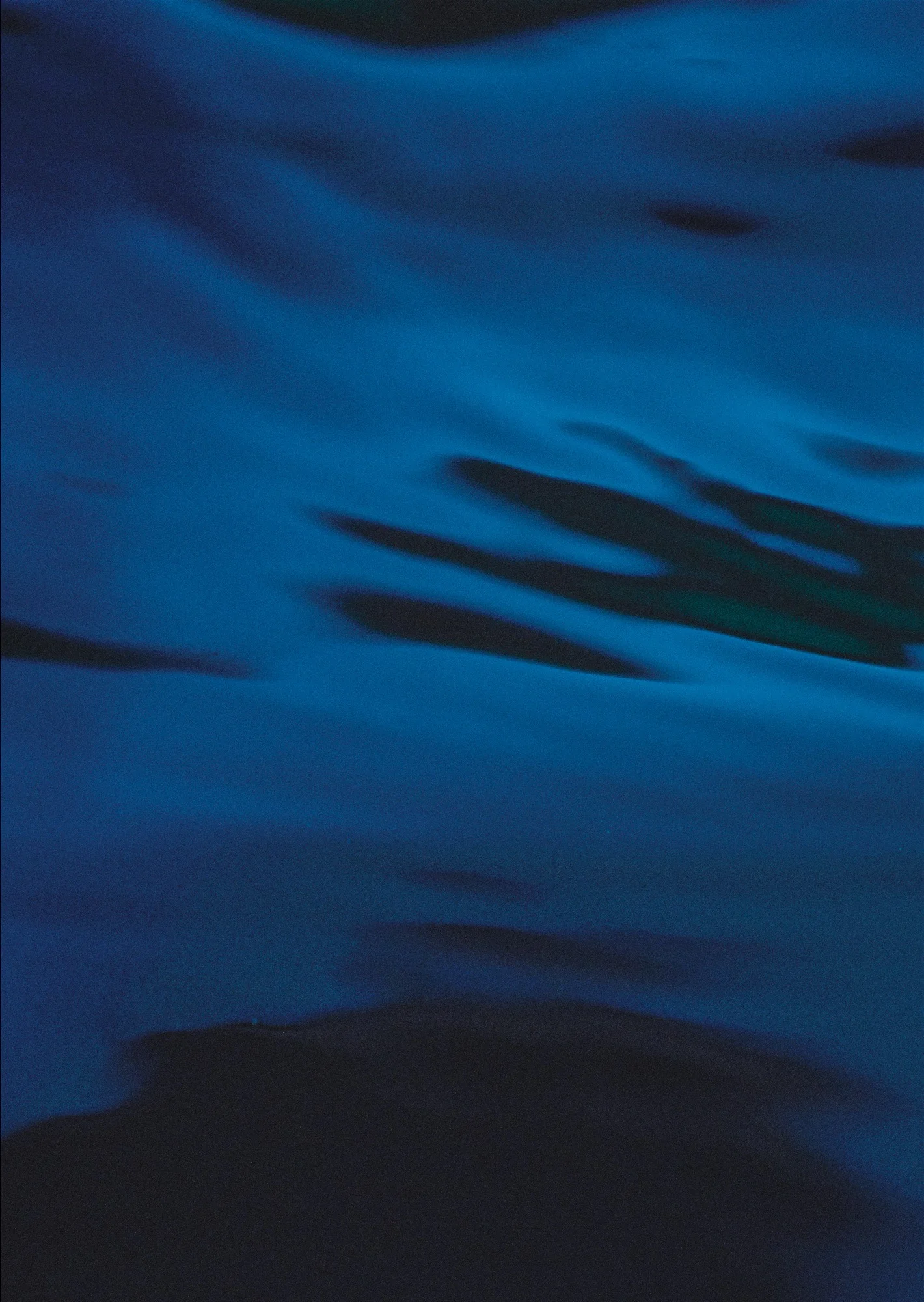 03_TiffanyStills_Water_Ripples_Card3_0030_v1a copy.jpg