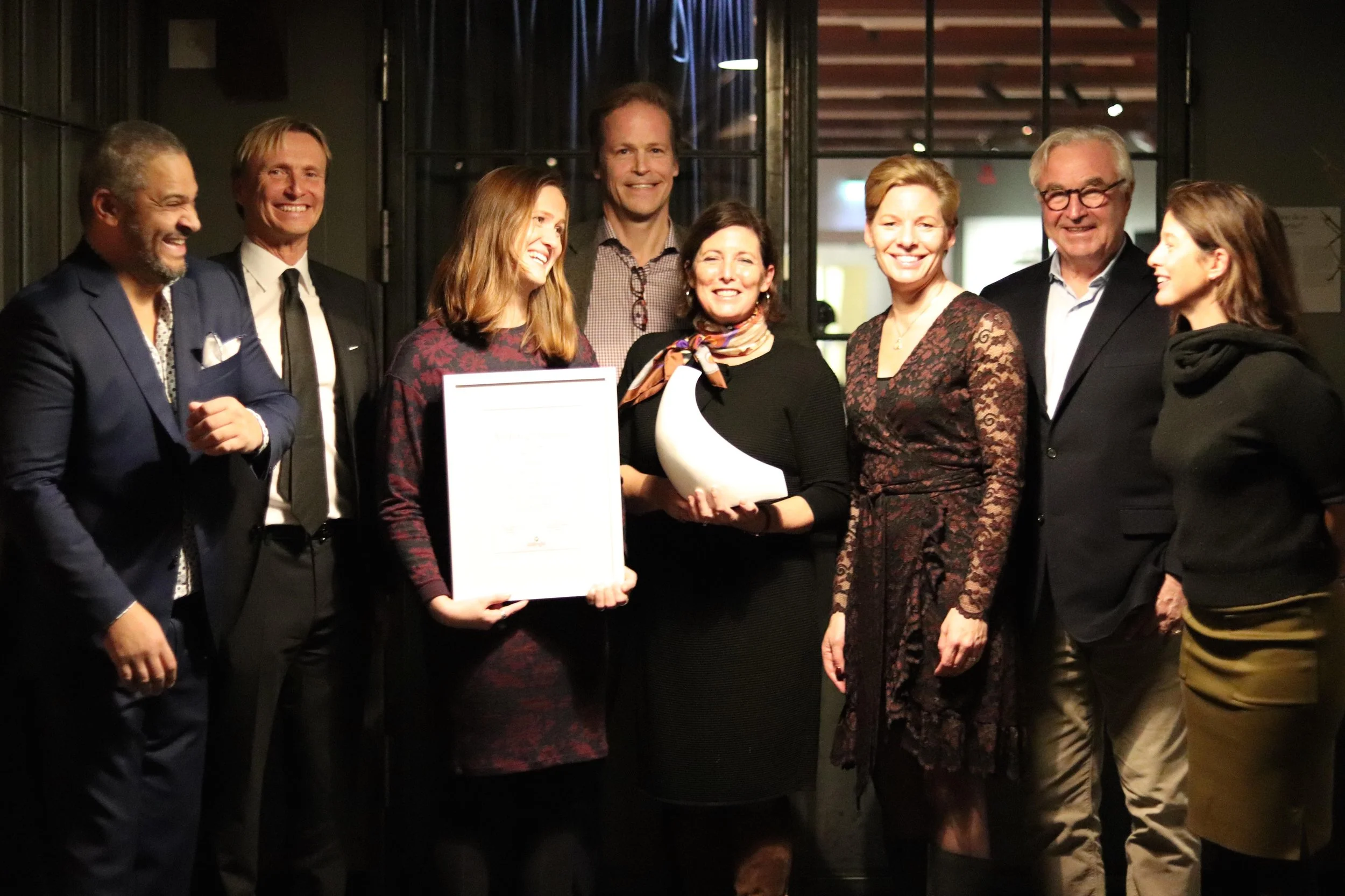 Från höger: Bengt Johansson, Per Eriksson, Tove Dahlgren, Christian Kinch, Helena Pharmanson, Annica Ånäs, Sven Hagströmer och Michaëla Berglund.