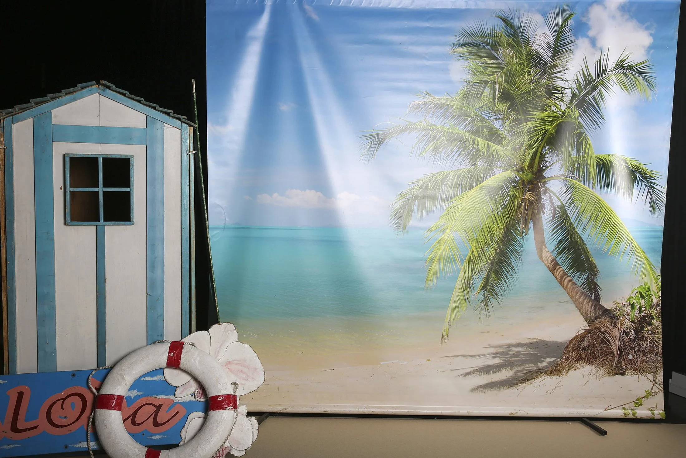 SHOW MUST GO ON_13.jpg