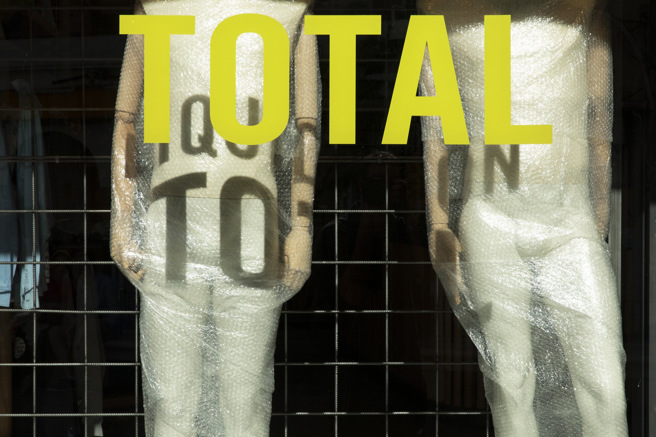 SHOW MUST GO ON_33.jpg