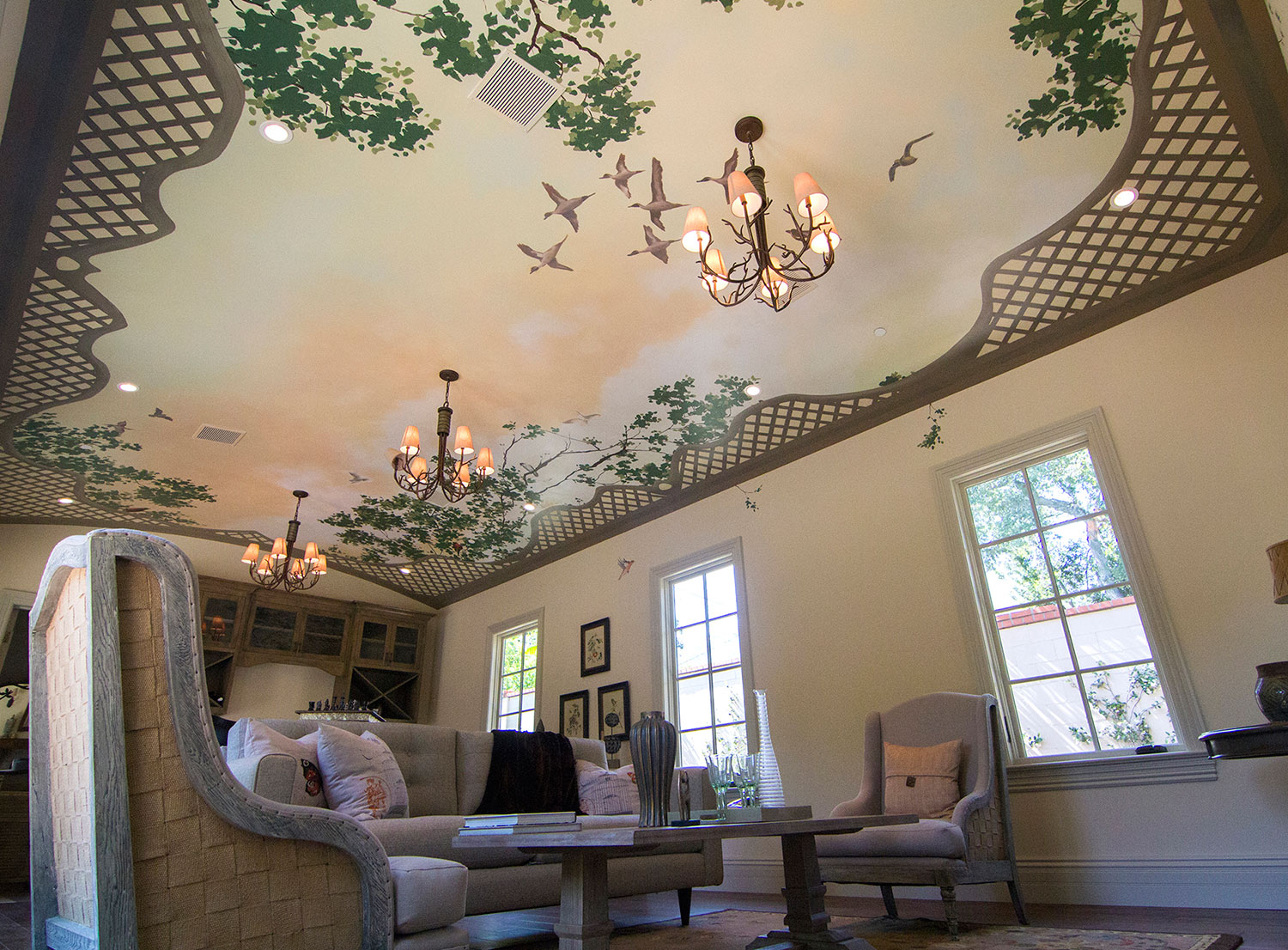 Poolhouse, Birds and Lattice Ceiling