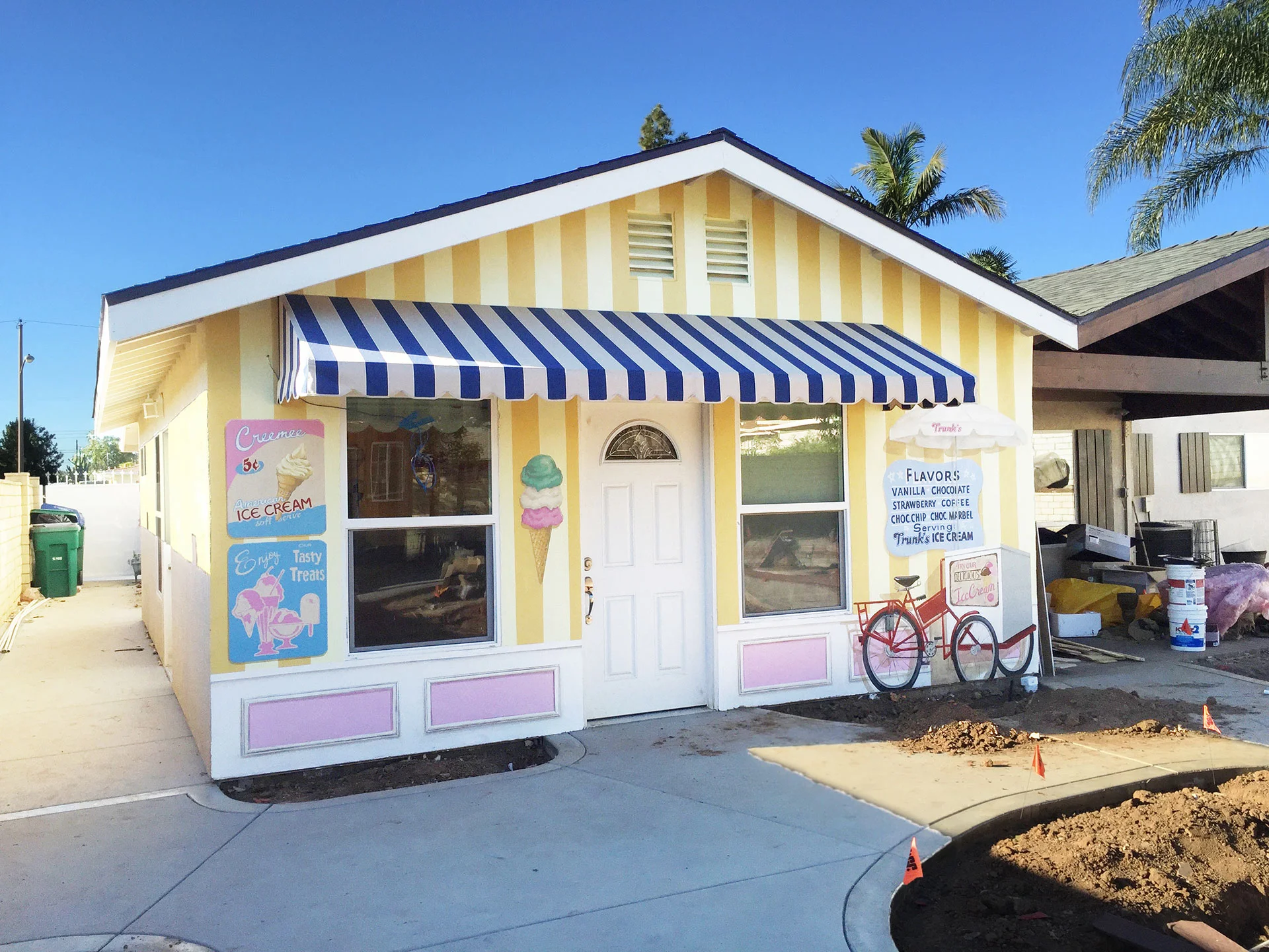 Trunk’s Ice Cream Parlor