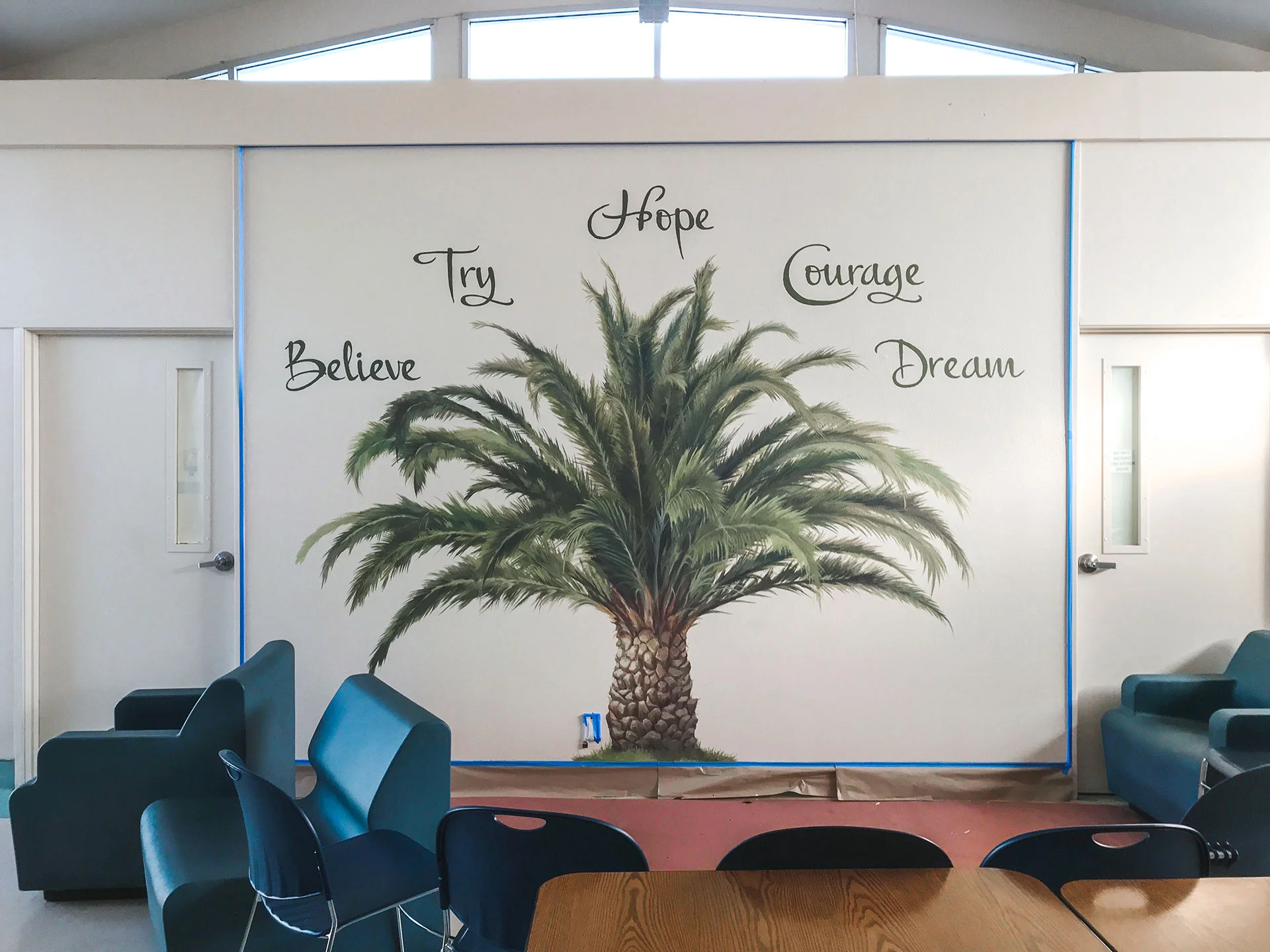 Hattas_palmtrees01_L.jpg