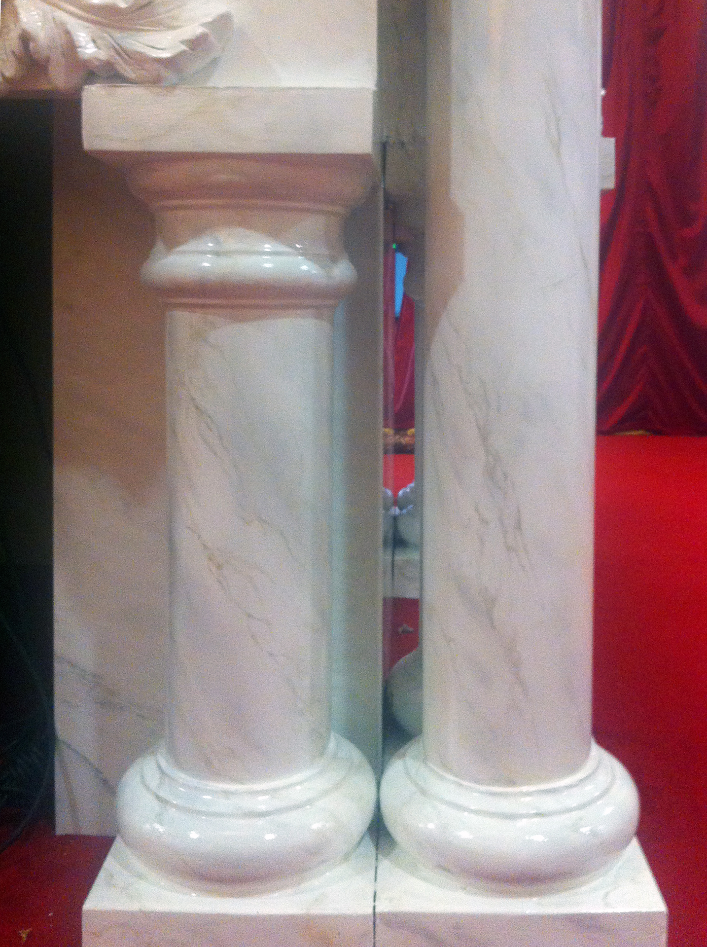  Faux Marble Altar &amp; Column 