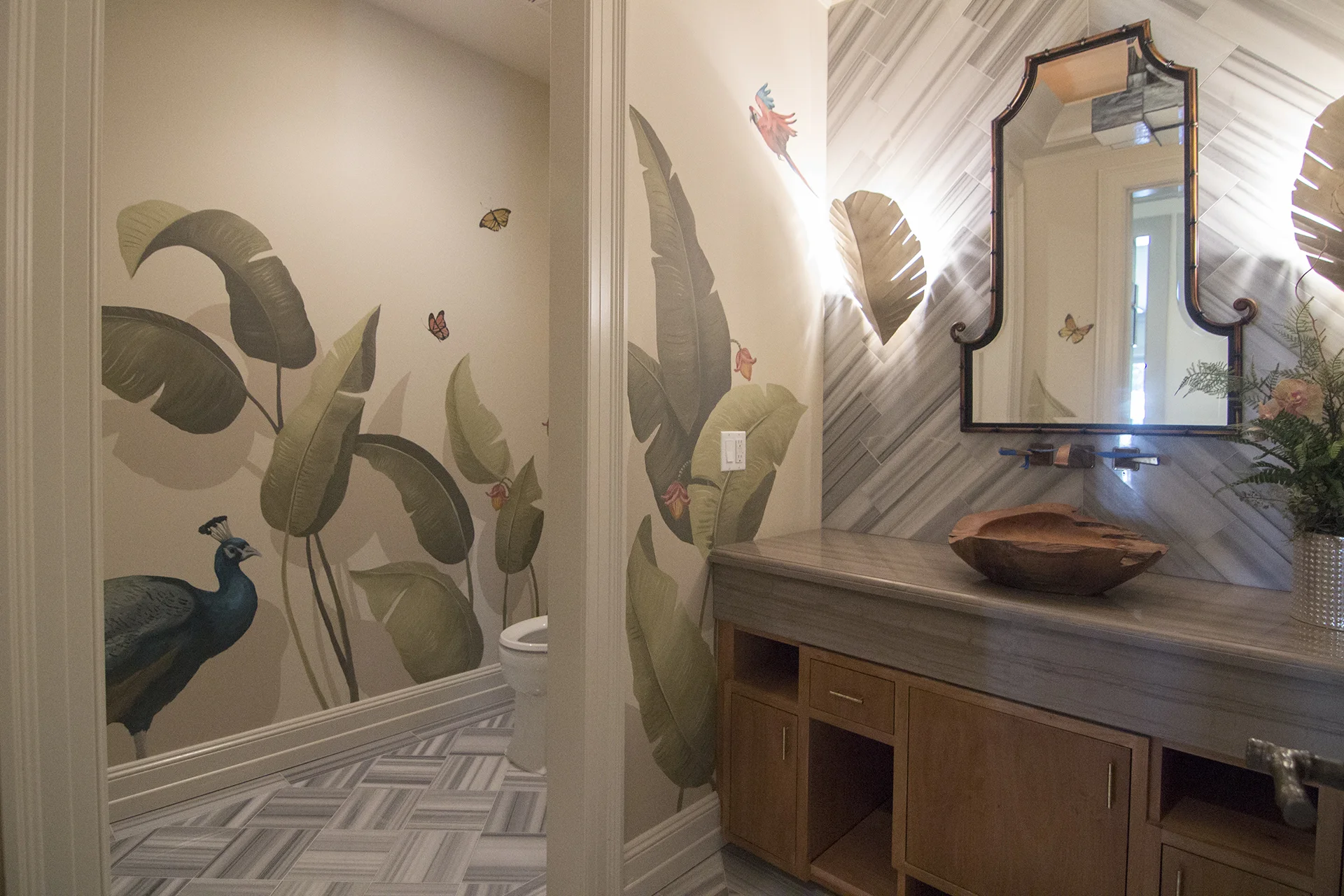 Banana Leaves Bathroom