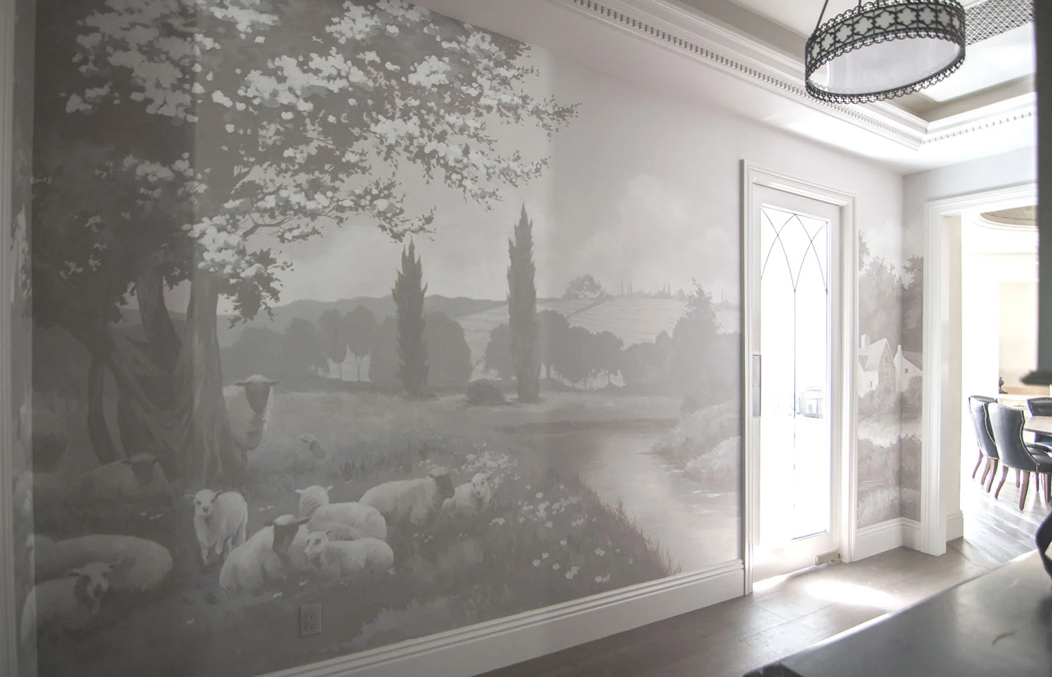 Grisailles Hallway