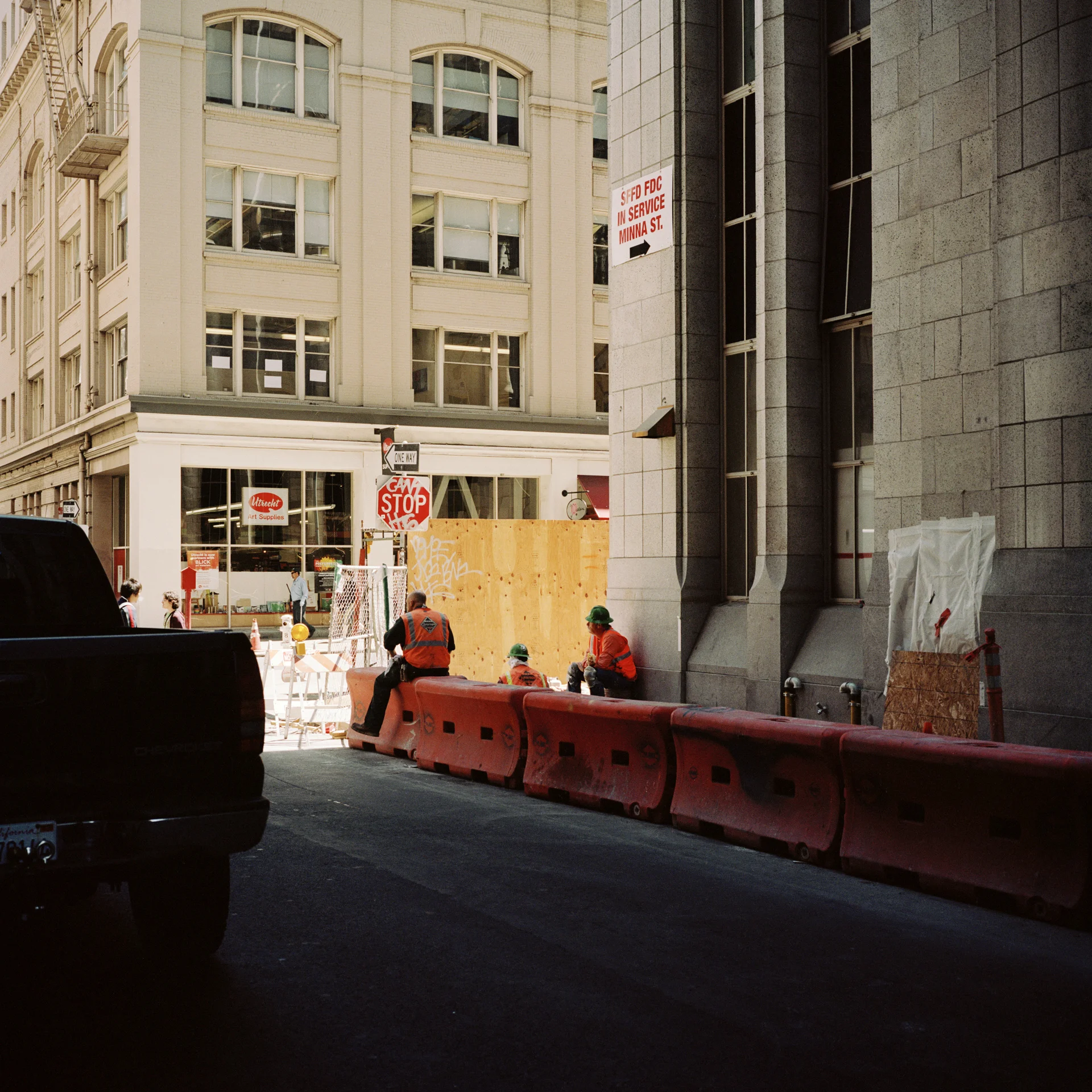 San Francisco. Construction workers.