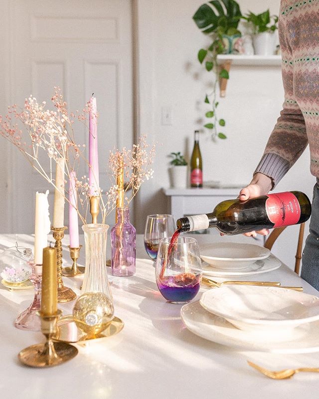 The best part of setting a holiday table is pouring the wine, obviously.&nbsp;🍷🕯️ This year, you can get @HuffEstatesWine shipped right from the county! The 5 bottle Holiday pack is on sale and ships for FREE from now until Christmas. (link in bio)