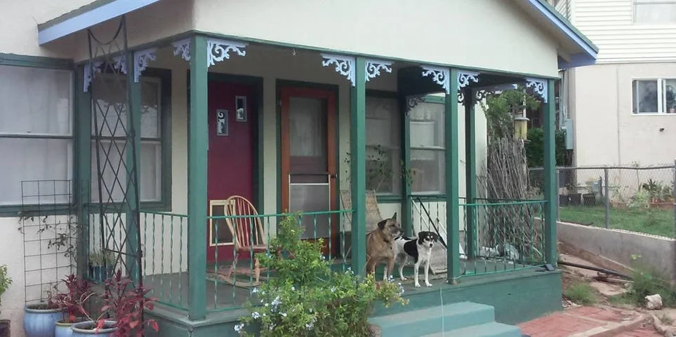 Sweet-Organic-Pet-Friendly-Getaway-1.jpg