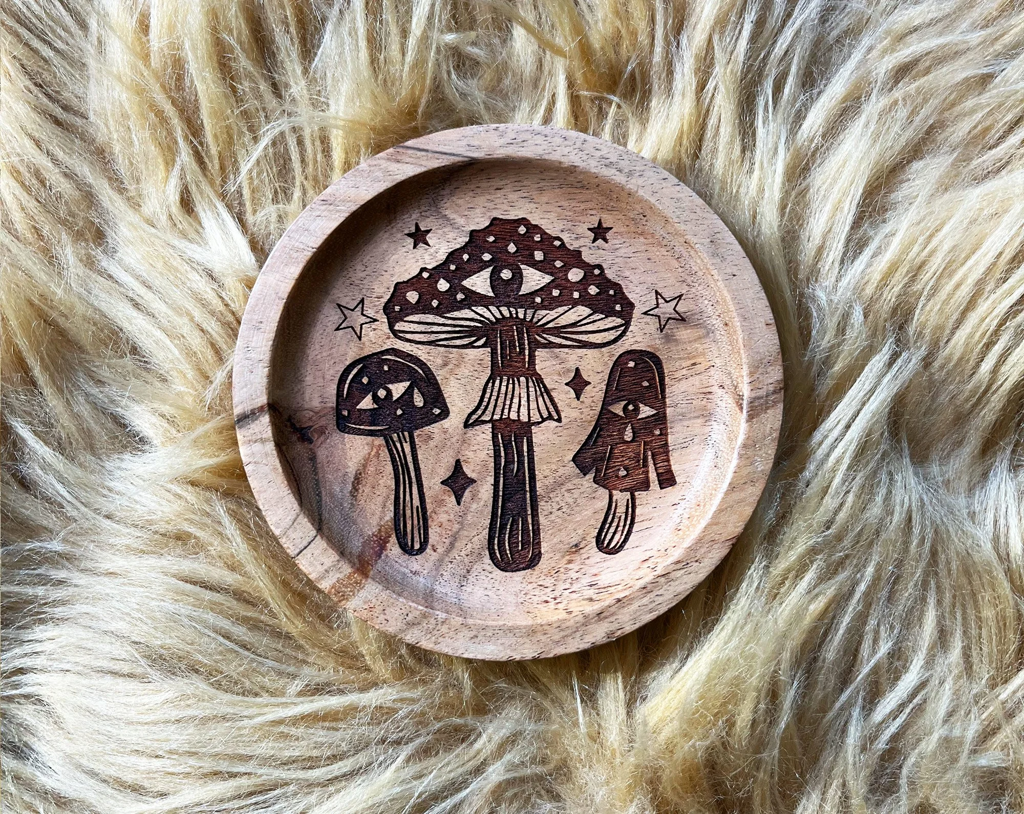 IWM_Plates_Mushroom_4x4_2000x2000.jpg