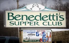 Bennedettis Sign.jpg