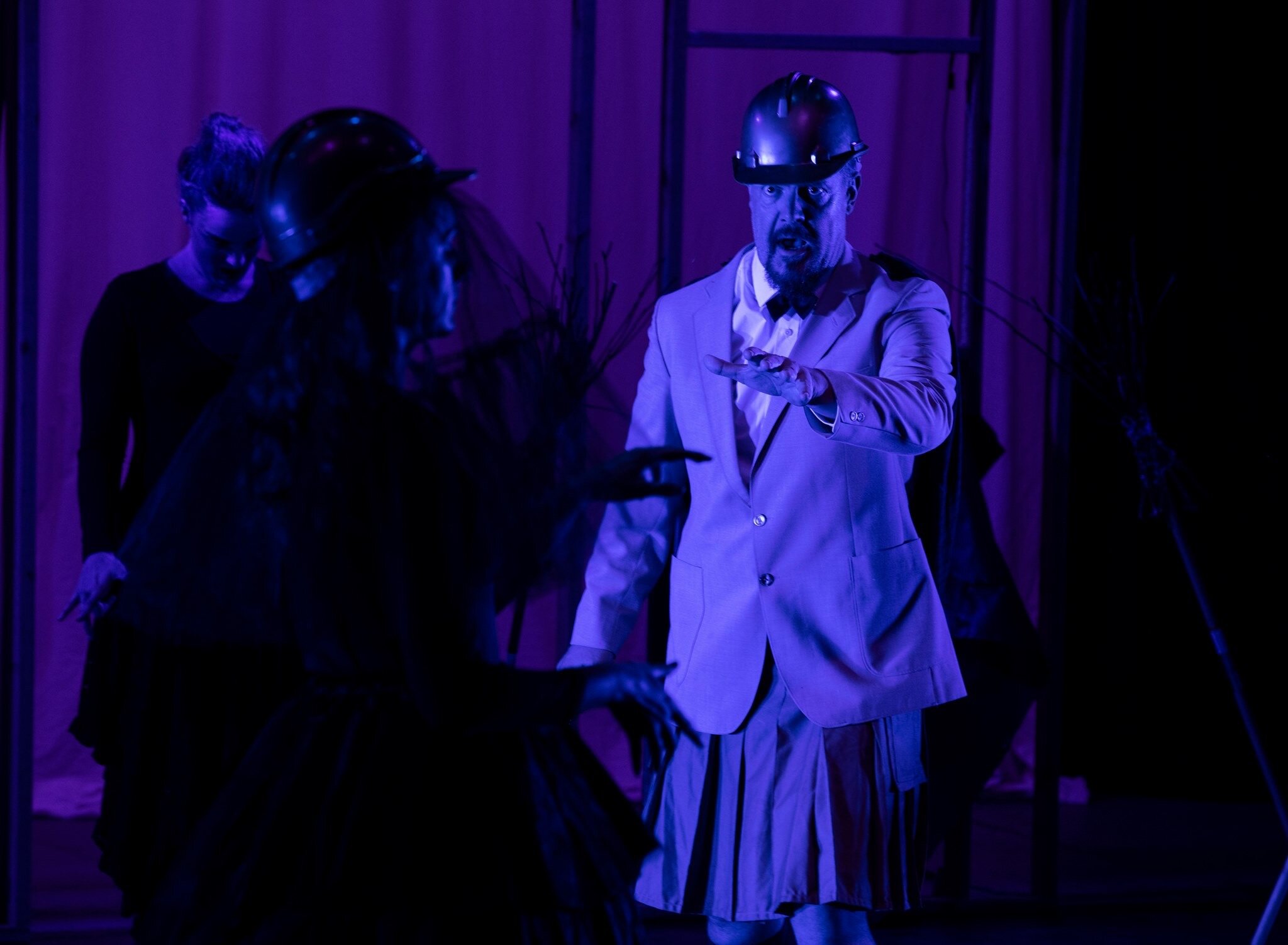 John Marcus Bindel as Macbeth and Victoria Thomasch as the Apparition at the 2019 Yarra Valley Opera Festival
