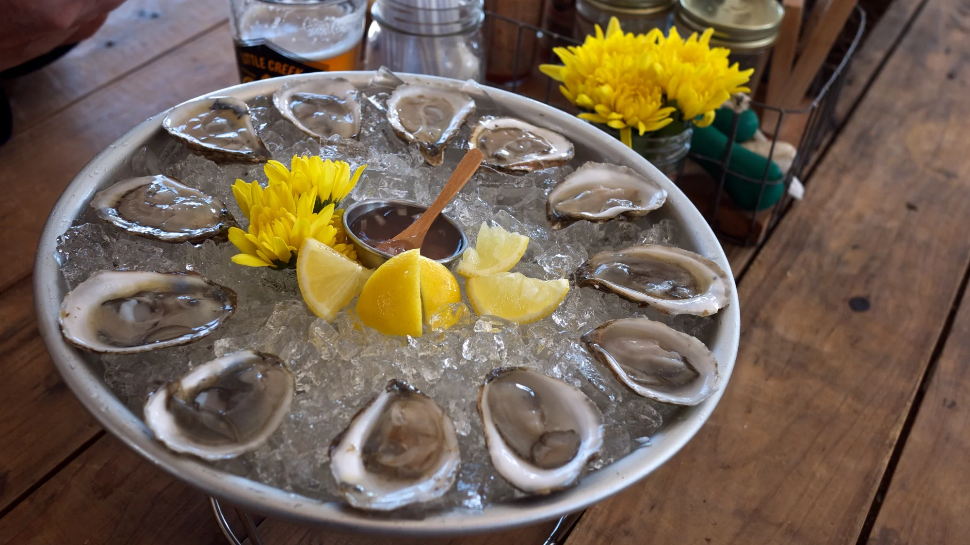 Little Creek Oyster Farm: You Shuck