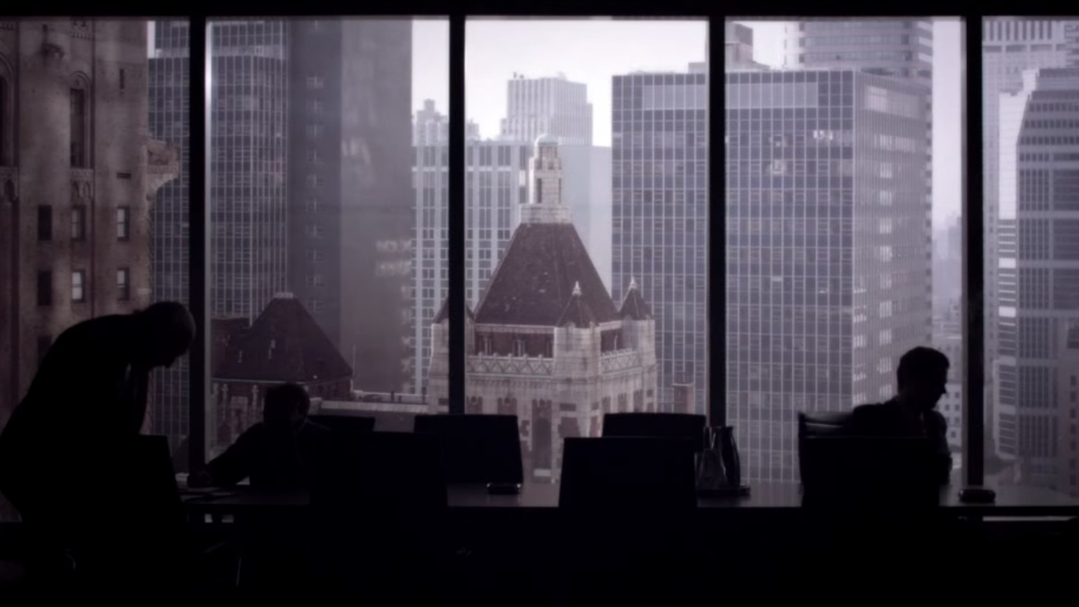Set Decoration The Jinx