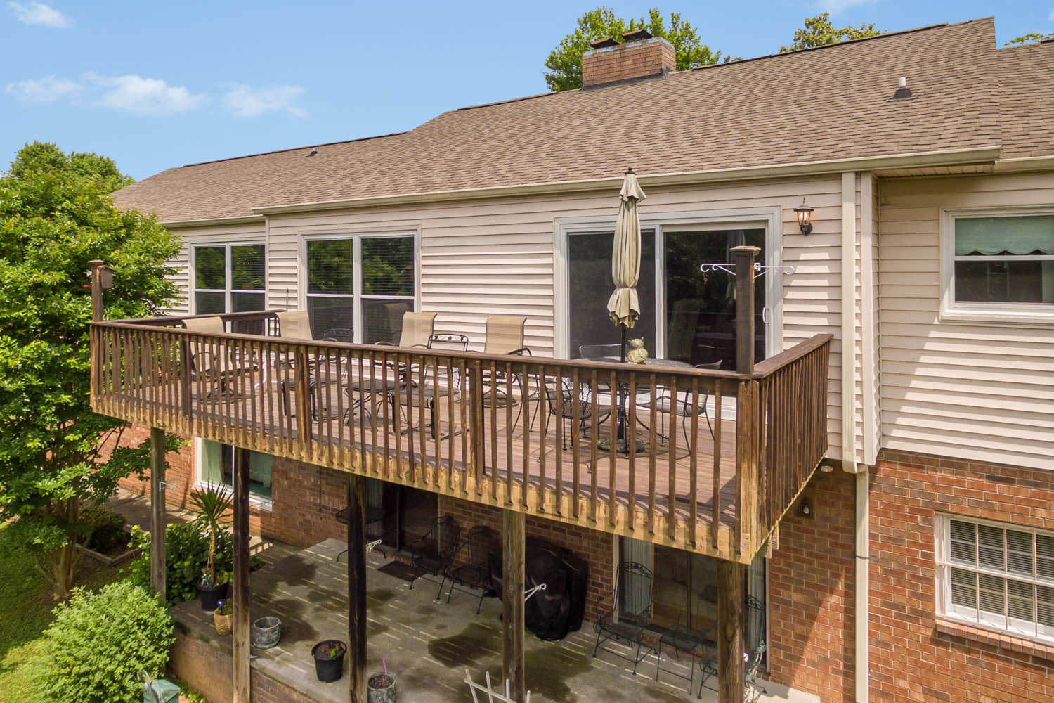 305_W_Highland_Dr_08.jpg