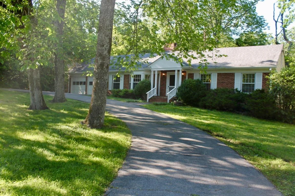 111 Hardy Rd