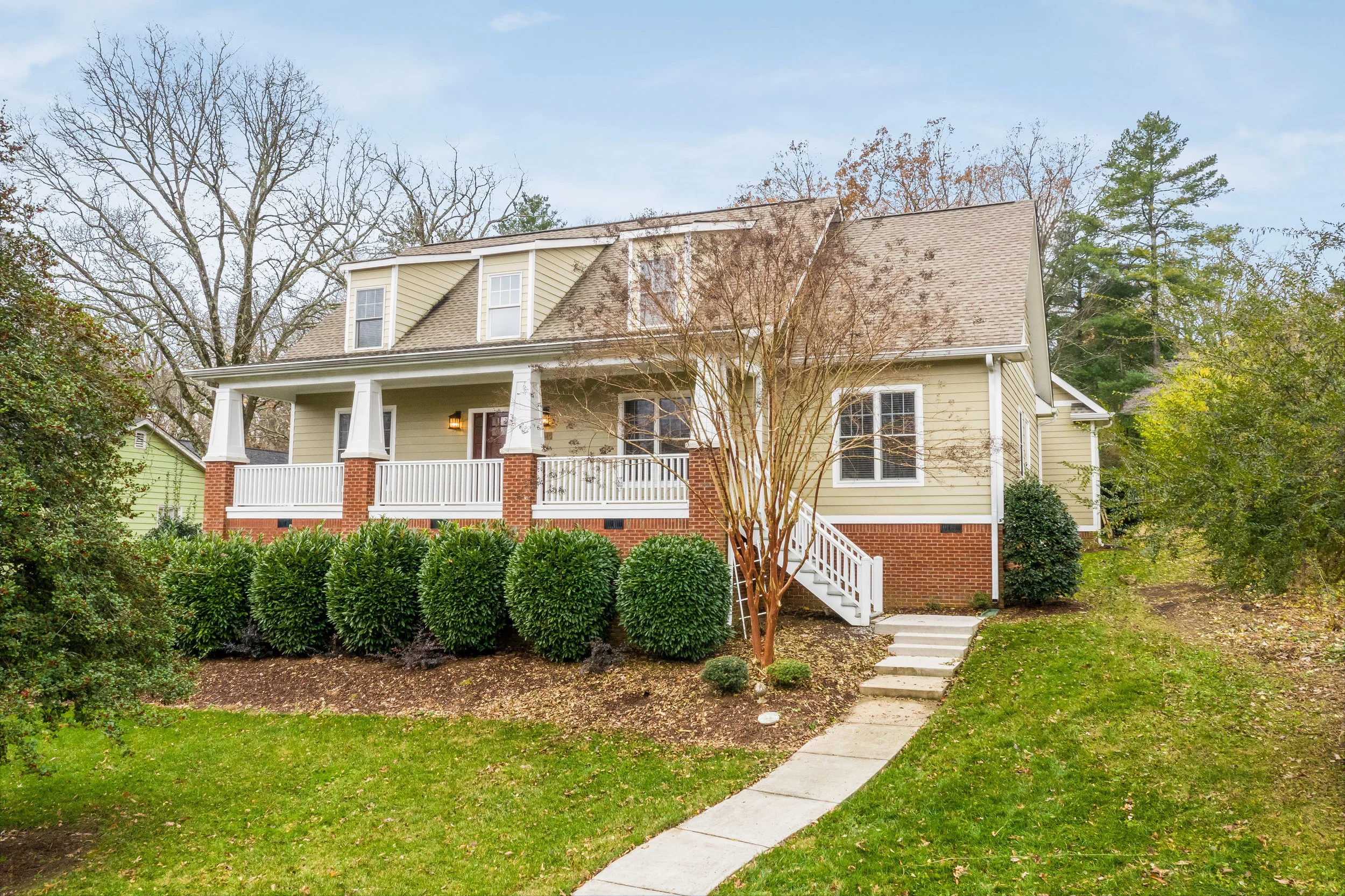 604 W Sunset Rd
