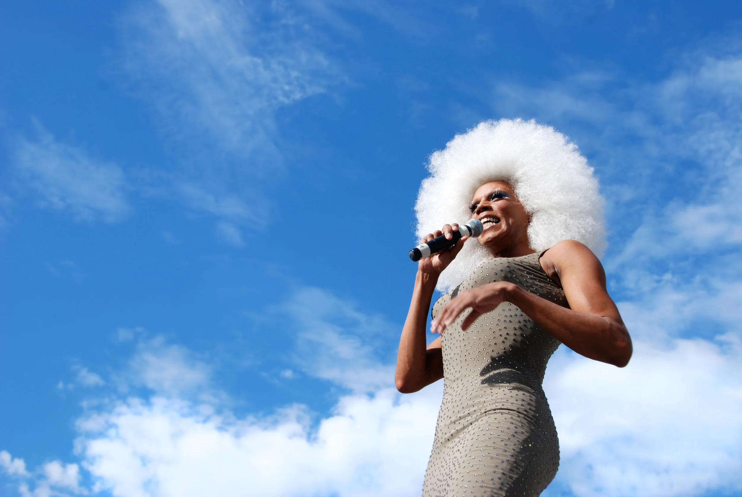 Rupaul_inthesky.jpg