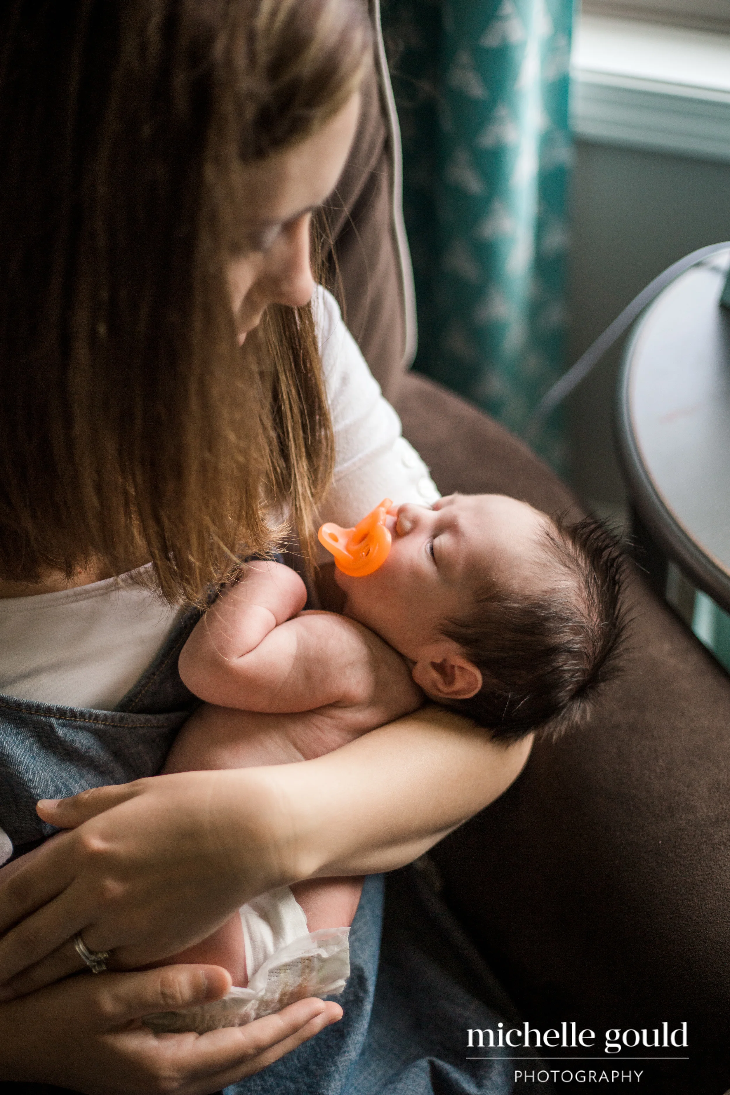 Newborn Lifestyle Photographer