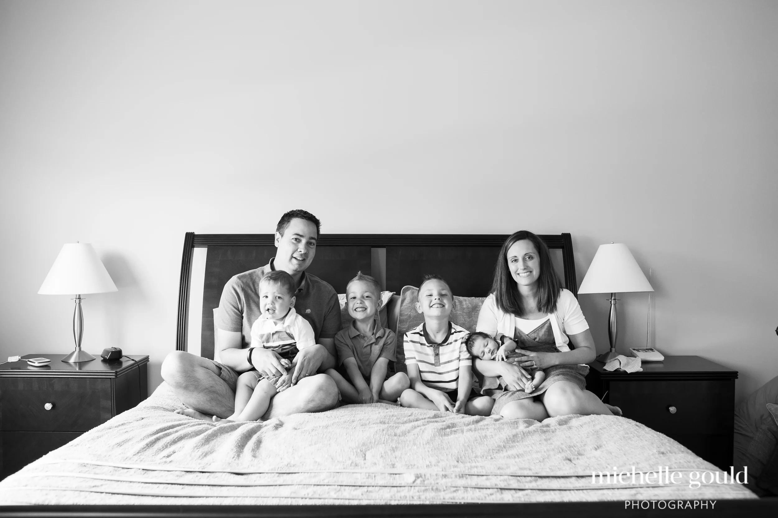 Newborn Lifestyle Photorgrapher