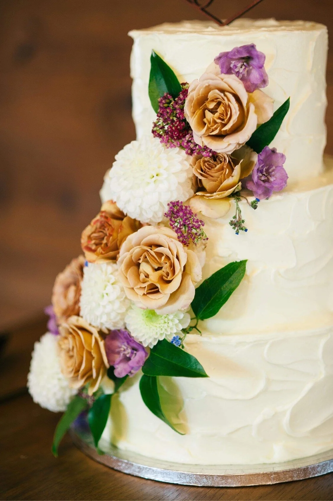 REAL WEDDING Megan + Jaime, Mariemont Barn, Mariemont, Cincinnati Eve Floral Co.