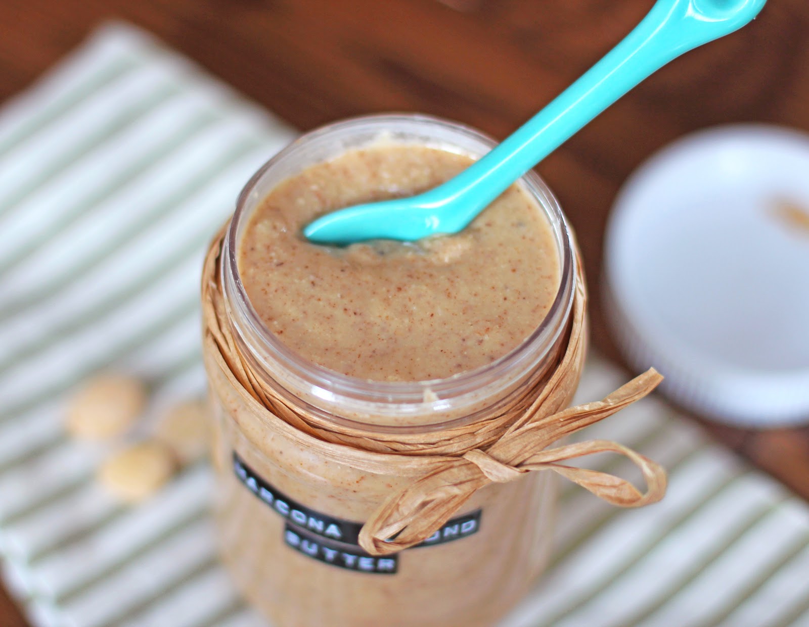 Reasons to love almond butter