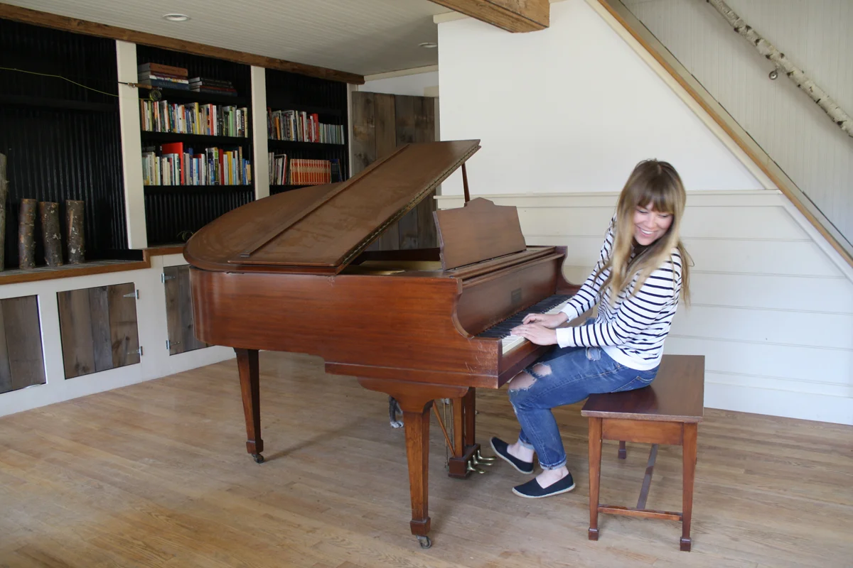 casey-got-a-piano.jpg