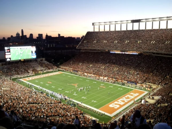 CAl will play in front 100,000 people at Darrell K. Royal texas Memorial Stadium on Saturday Evening at 4:30 PST